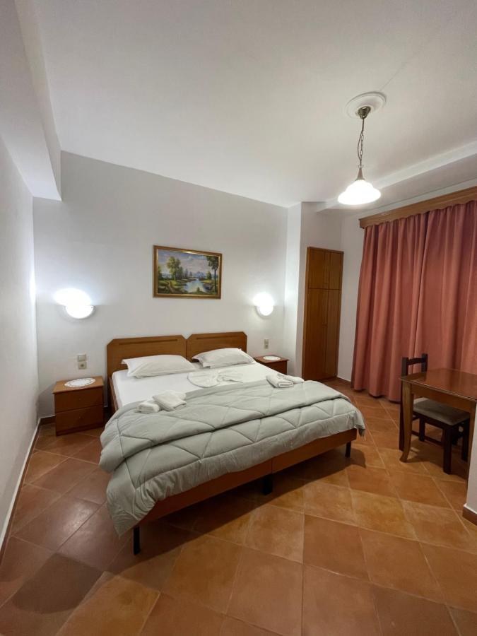 Hotel Rai Саранда Экстерьер фото