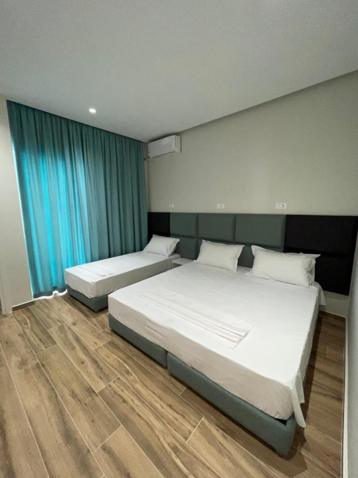 Hotel Rai Саранда Экстерьер фото