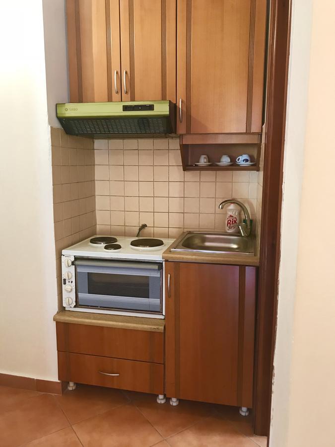 Hotel Rai Саранда Экстерьер фото